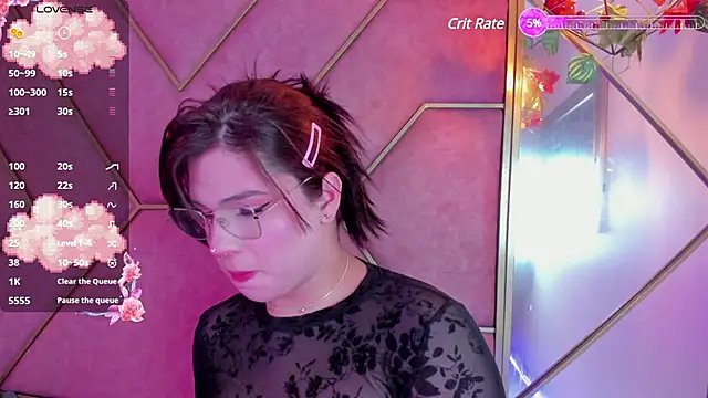 Snapshot of Yuri_Stars chatting on 02-24-25, 09:09 Yuri Stars online show from 02-24-25, 09:09