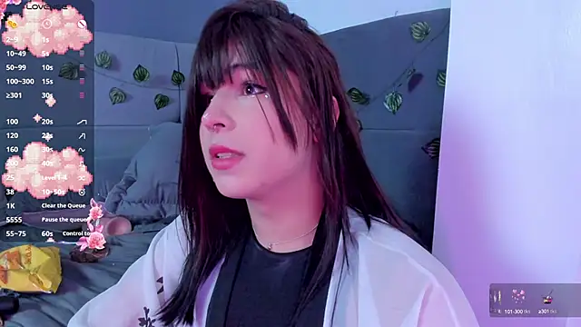 Snapshot of Yuri_Stars chatting on 03-21-25, 12:40 Yuri Stars online show from 03-21-25, 12:40