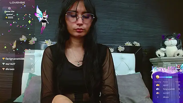 NayeCloud online show from 02-14-25, 09:34