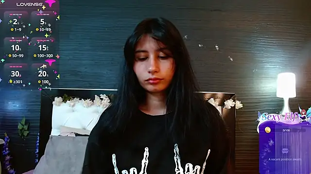 NayeCloud online show from 03-13-25, 03:44