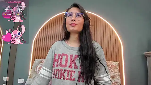 NayeCloud online show from 09-09-25, 03:28