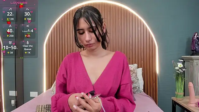 NayeCloud online show from 11-06-25, 03:40