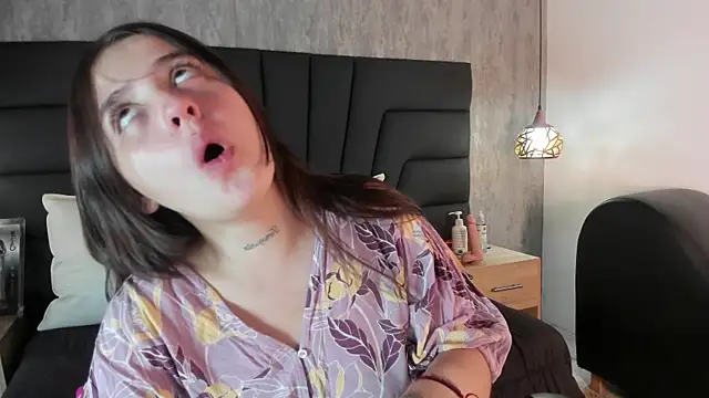 Sabrina Lennox online show from 01-27-25, 07:56