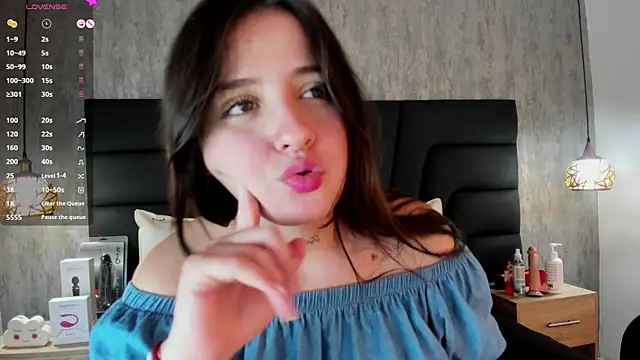 Sabrina Lennox online show from 02-07-25, 01:47