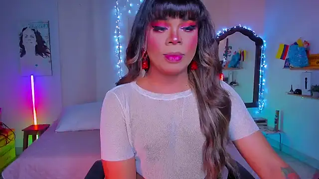 CuteRomi online show from 10-08-25, 04:32