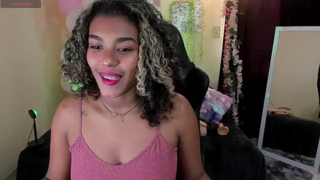 aleja montiel   online show from 01-20-25, 12:49