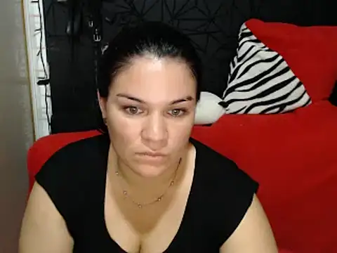 love and Lust online show from 12-18-24, 07:52