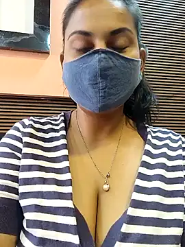 HaaniKaur online show from 01-16-25, 08:00