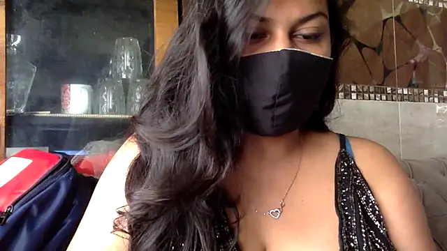 HaaniKaur online show from 05-11-26, 07:58