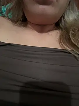 xLadyScarlettx online show from 02-05-25, 02:51