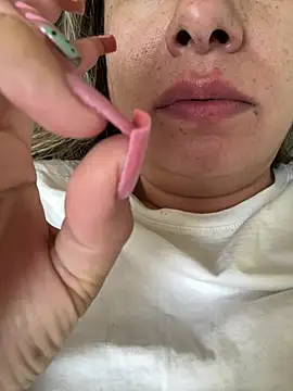 xLadyScarlettx online show from 02-16-25, 03:05