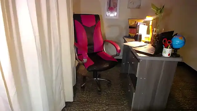 danielle rose 1 online show from 04-07-26, 02:06