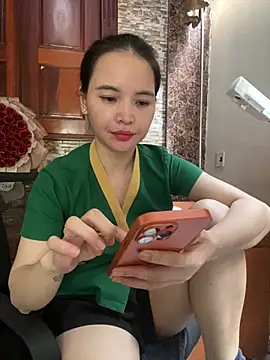 LiLi-Kirix99 online show from 07-09-26, 07:45