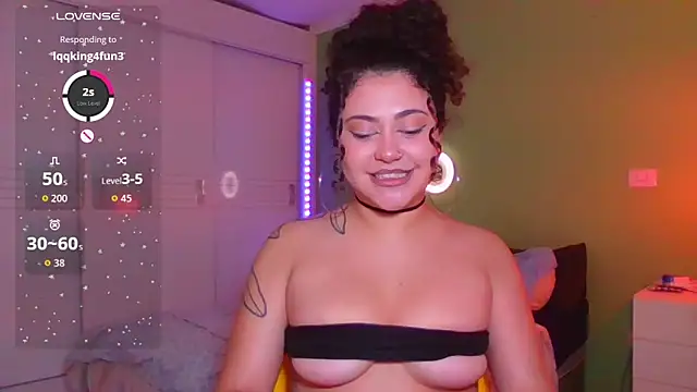 Snapshot of ann4montez_ chatting on 11-28-25, 04:53 ann4montez online show from 11-28-25, 04:53