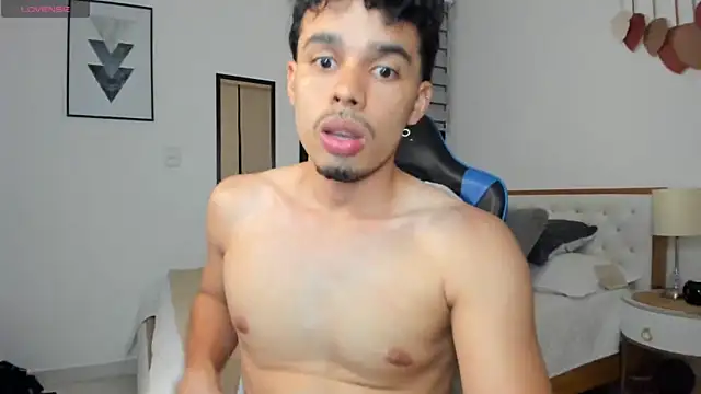 mateoleonee online show from 02-21-25, 01:55