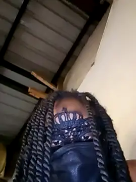 sexxylucia online show from 12-02-24, 09:45