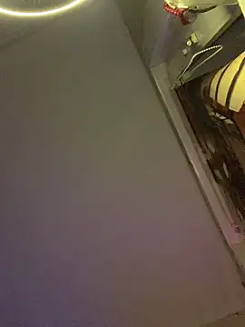 Snapshot of Danilo_2017 chatting on 02-08-26, 11:41 Danilo 2017 online show from 02-08-26, 11:41