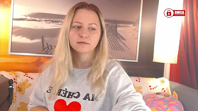 Snapshot of BigBoobsARRI chatting on 01-11-25, 09:15 BigBoobsARRI online show from 01-11-25, 09:15