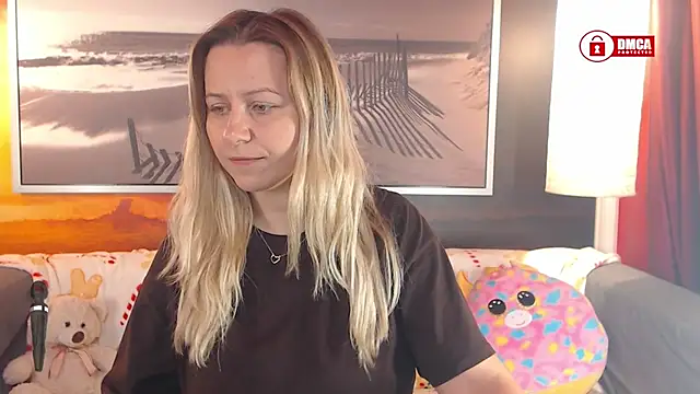 Snapshot of BigBoobsARRI chatting on 02-07-25, 02:26 BigBoobsARRI online show from 02-07-25, 02:26