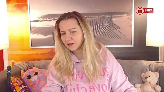 Snapshot of BigBoobsARRI chatting on 02-09-25, 05:50 BigBoobsARRI online show from 02-09-25, 05:50