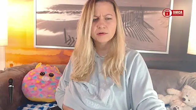 Snapshot of BigBoobsARRI chatting on 02-20-25, 09:33 BigBoobsARRI online show from 02-20-25, 09:33