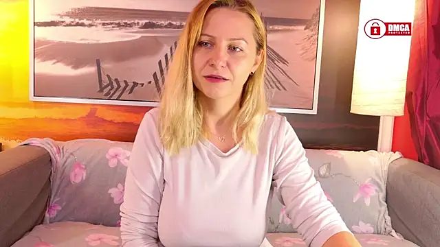 Snapshot of BigBoobsARRI chatting on 10-02-25, 10:11 BigBoobsARRI online show from 10-02-25, 10:11