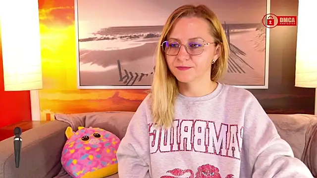 Snapshot of BigBoobsARRI chatting on 11-22-25, 08:30 BigBoobsARRI online show from 11-22-25, 08:30