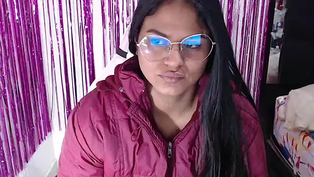 SweetAlmaa online show from 05-07-26, 09:47