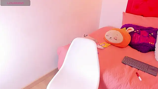 Ema Stone65 online show from 12-19-24, 07:51