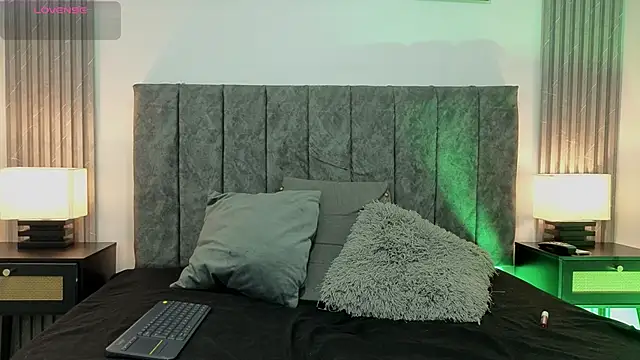 Ema Stone65 online show from 09-15-25, 09:59