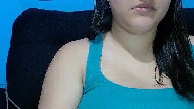 Snapshot of luckygirl111 chatting on 12-19-25, 01:29 luckygirl111 online show from 12-19-25, 01:29