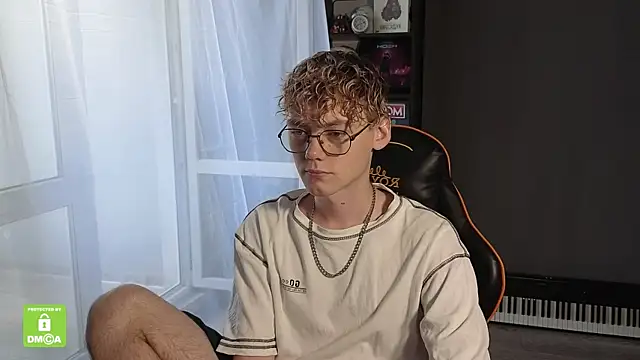 Keytaro online show from 09-09-25, 12:48