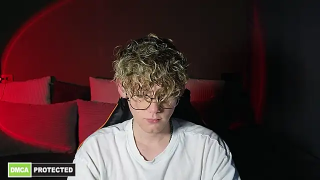 Keytaro online show from 03-25-26, 02:45