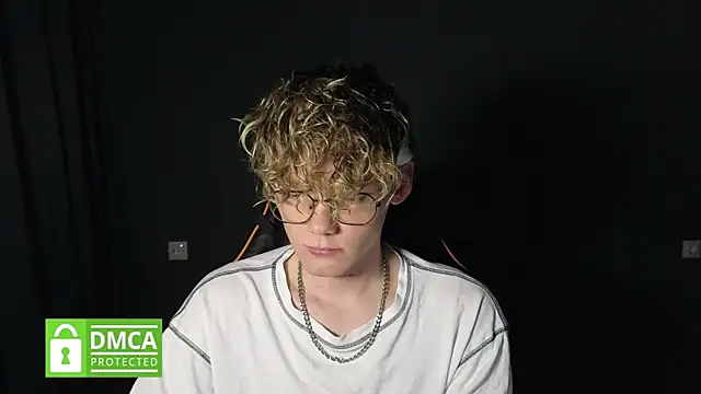 Keytaro online show from 04-24-26, 12:57