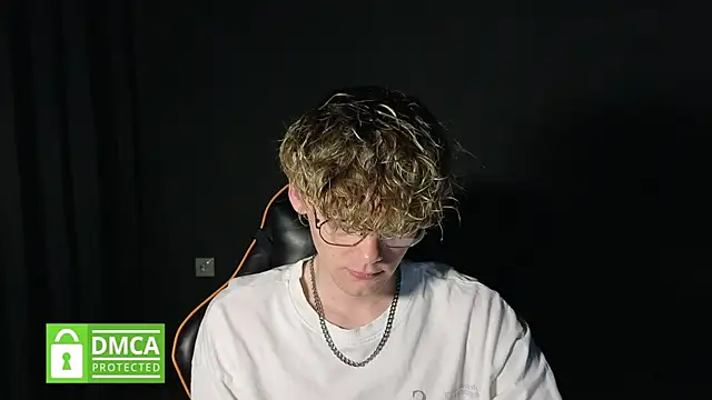 Keytaro online show from 04-27-26, 11:47