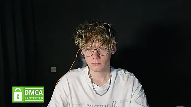 Keytaro online show from 04-28-26, 02:49