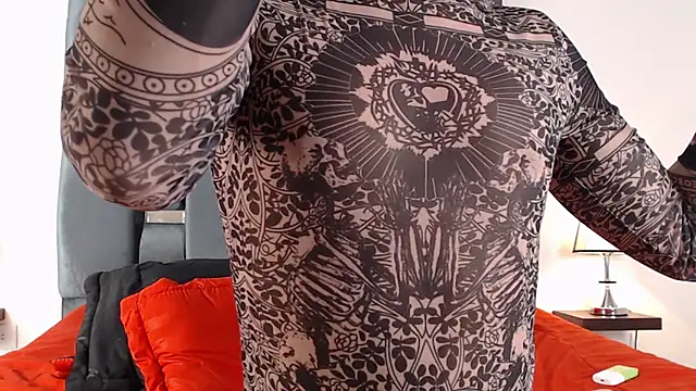 LucyGiraldo online show from 01-31-25, 12:28