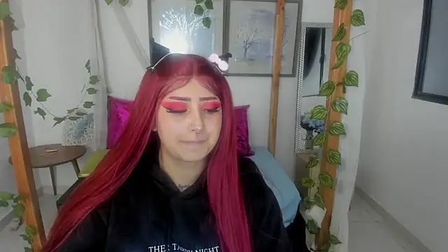 lussyevans24 online show from 02-26-25, 10:04