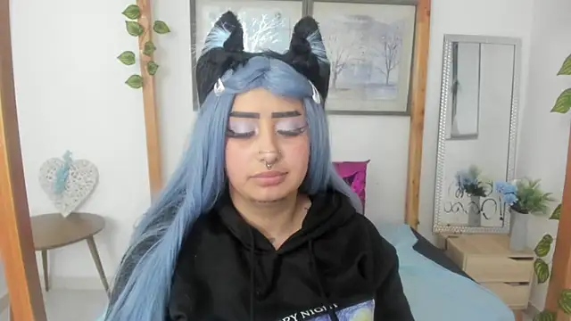 lussyevans24 online show from 03-18-25, 10:03