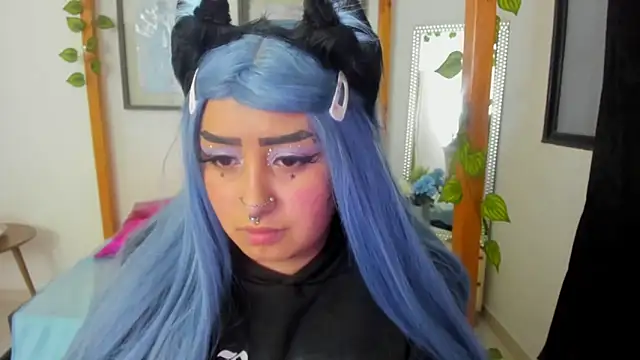 lussyevans24 online show from 03-20-25, 04:29