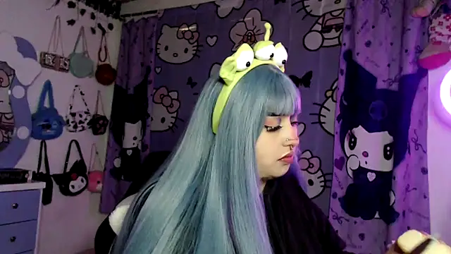 lussyevans24 online show from 02-03-26, 06:22