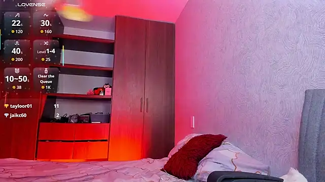 Venus Star online show from 11-14-25, 09:35