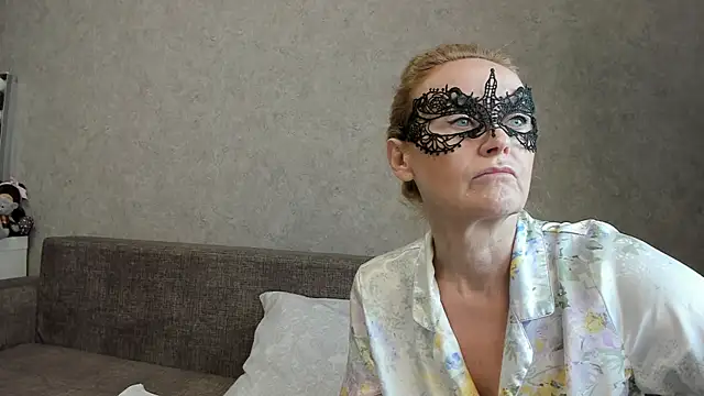 angelica marquise online show from 12-15-25, 04:11