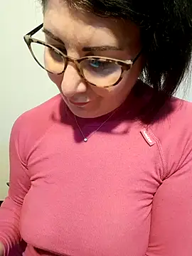 Viola8p online show from 12-14-25, 03:28