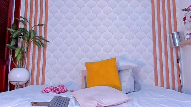 PamelaReall online show from 12-15-24, 04:40