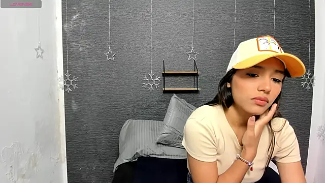 Snapshot of monse_02 chatting on 01-29-25, 01:38 monse 02 online show from 01-29-25, 01:38