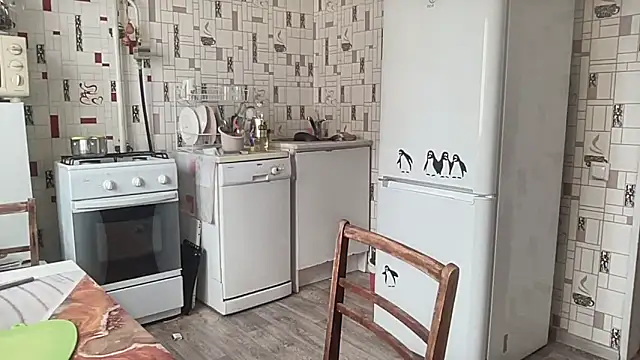 Diamond Tyler online show from 03-06-26, 05:04