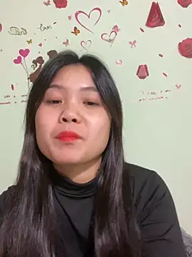 Maeve2k5 online show from 12-19-24, 12:45