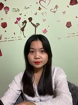 Maeve2k5 online show from 12-25-24, 03:38