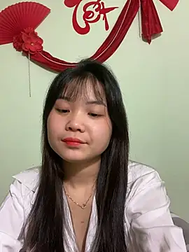 Maeve2k5 online show from 02-25-25, 12:55